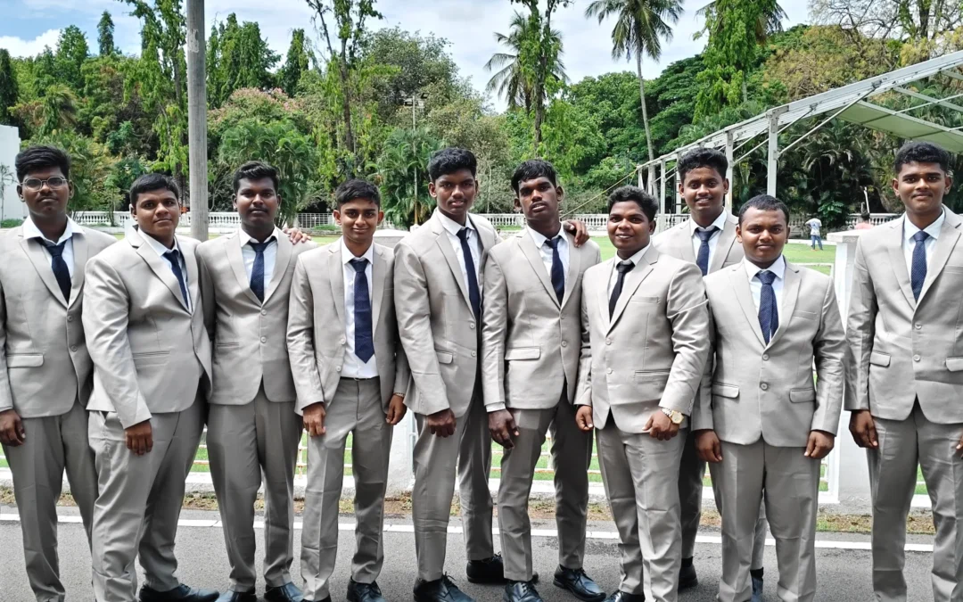 Can Hotel Management Students Get Jobs Abroad? Career Guide